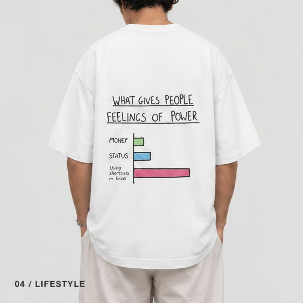 04 / Lifestyle – model wearing the tee