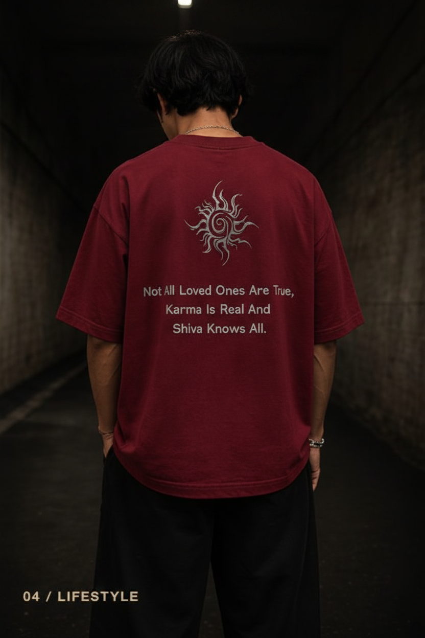 Lifestyle – back view on model