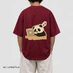 04 / Lifestyle – model wearing the tee